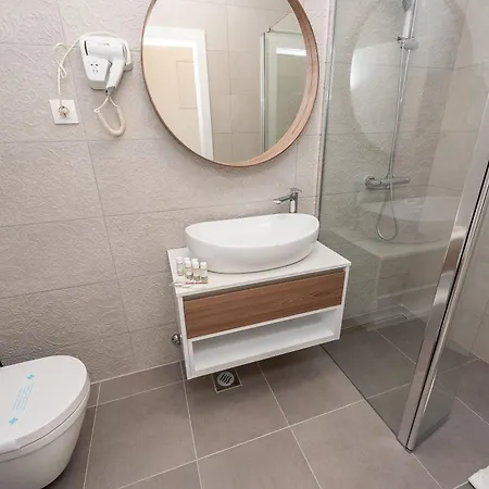 Apartments & Rooms Pool Villas Maris B Novalja Room photo